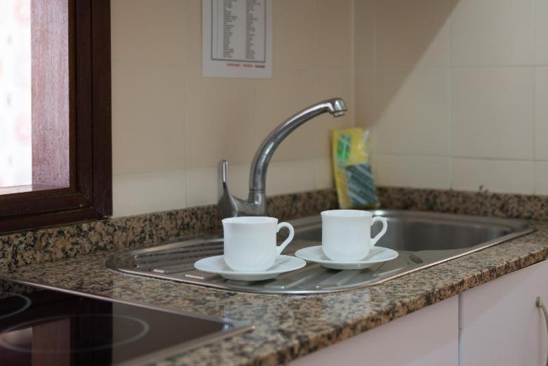 Gemelos 4 Benidorm Habitación foto